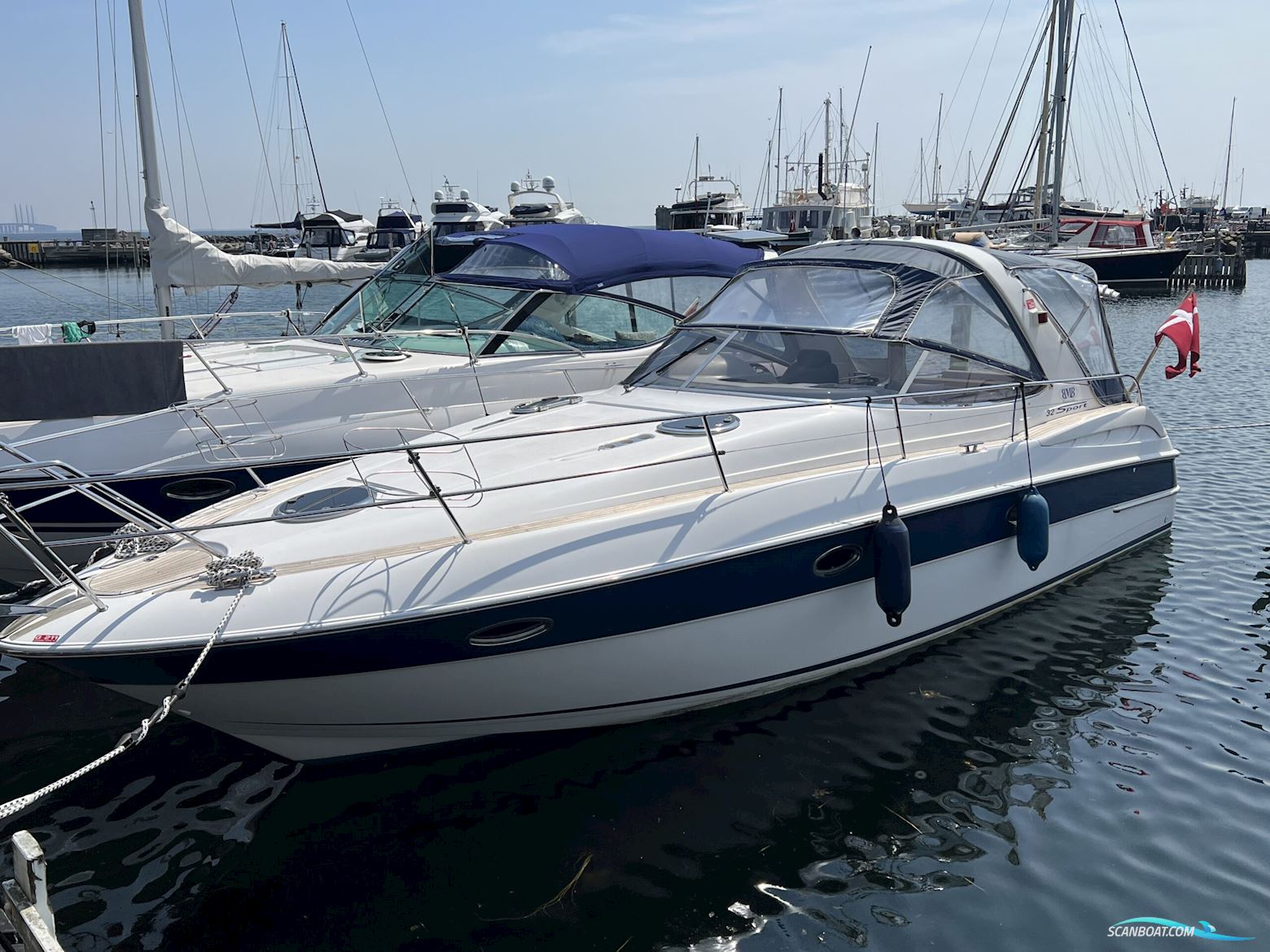 Bavaria 32 Sport Motorbåd 2003, med VOLVO PENTA KAD 44 EDC motor, Danmark