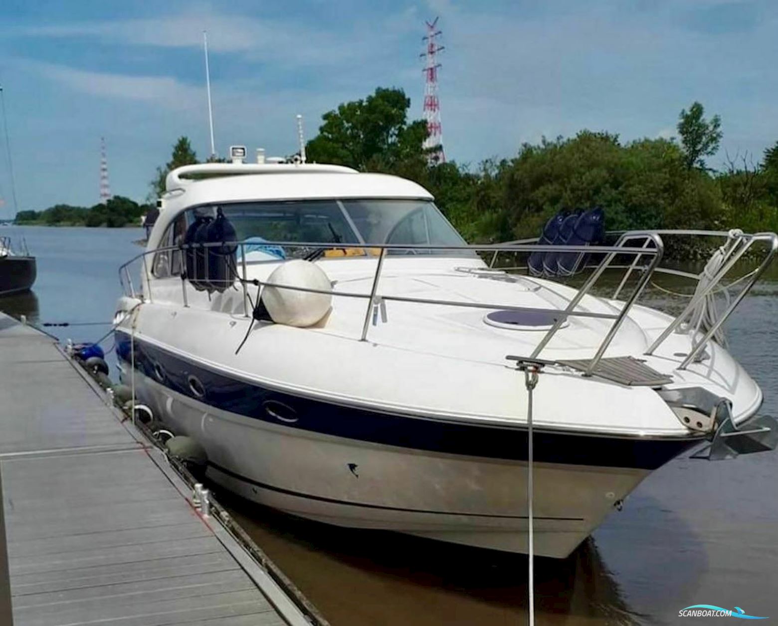 Bavaria 35 Sport HT Diesel Motorbåd 2007, med Volvo Penta D4-260 motor, Tyskland