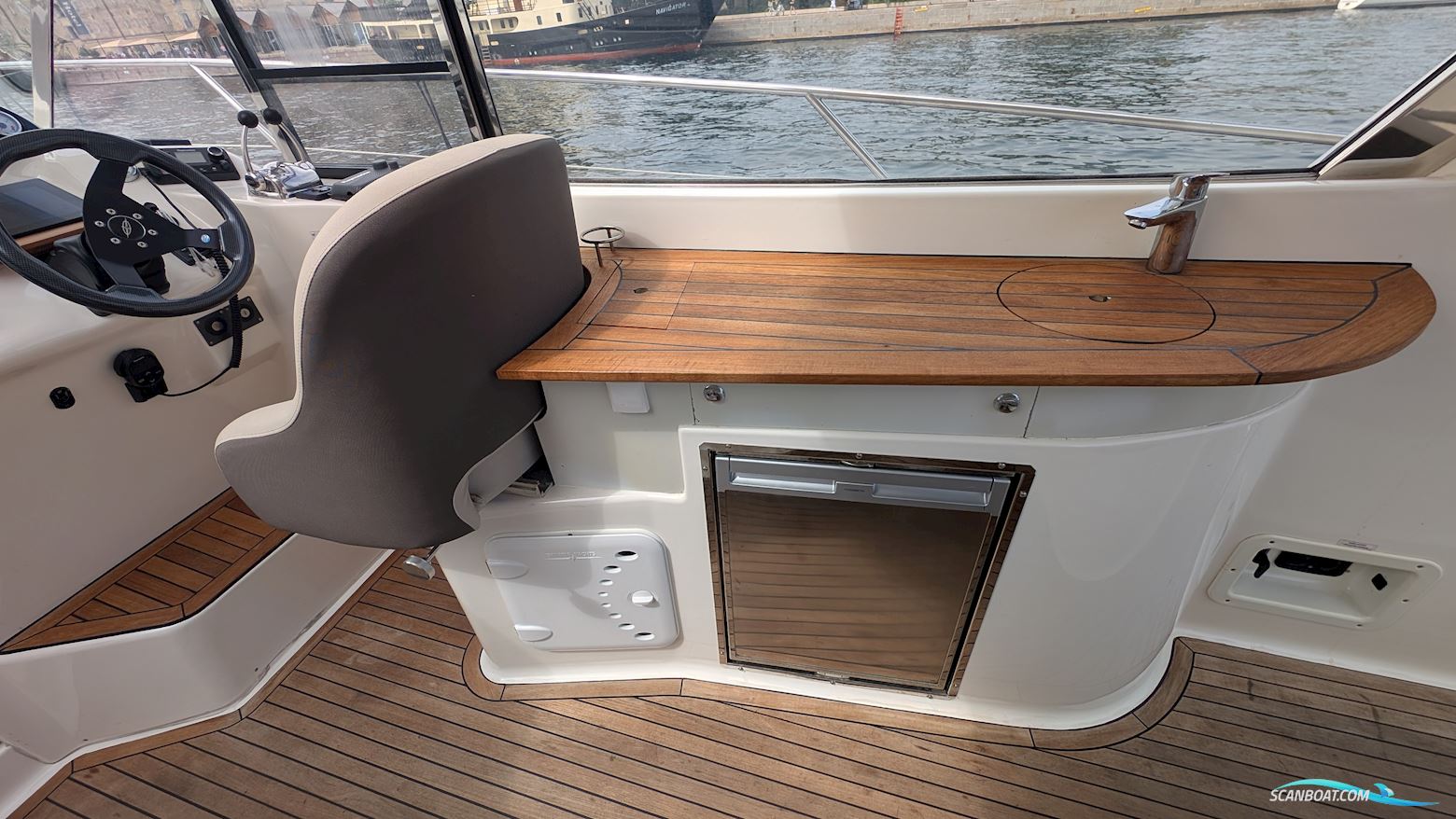 Bavaria 37 HT