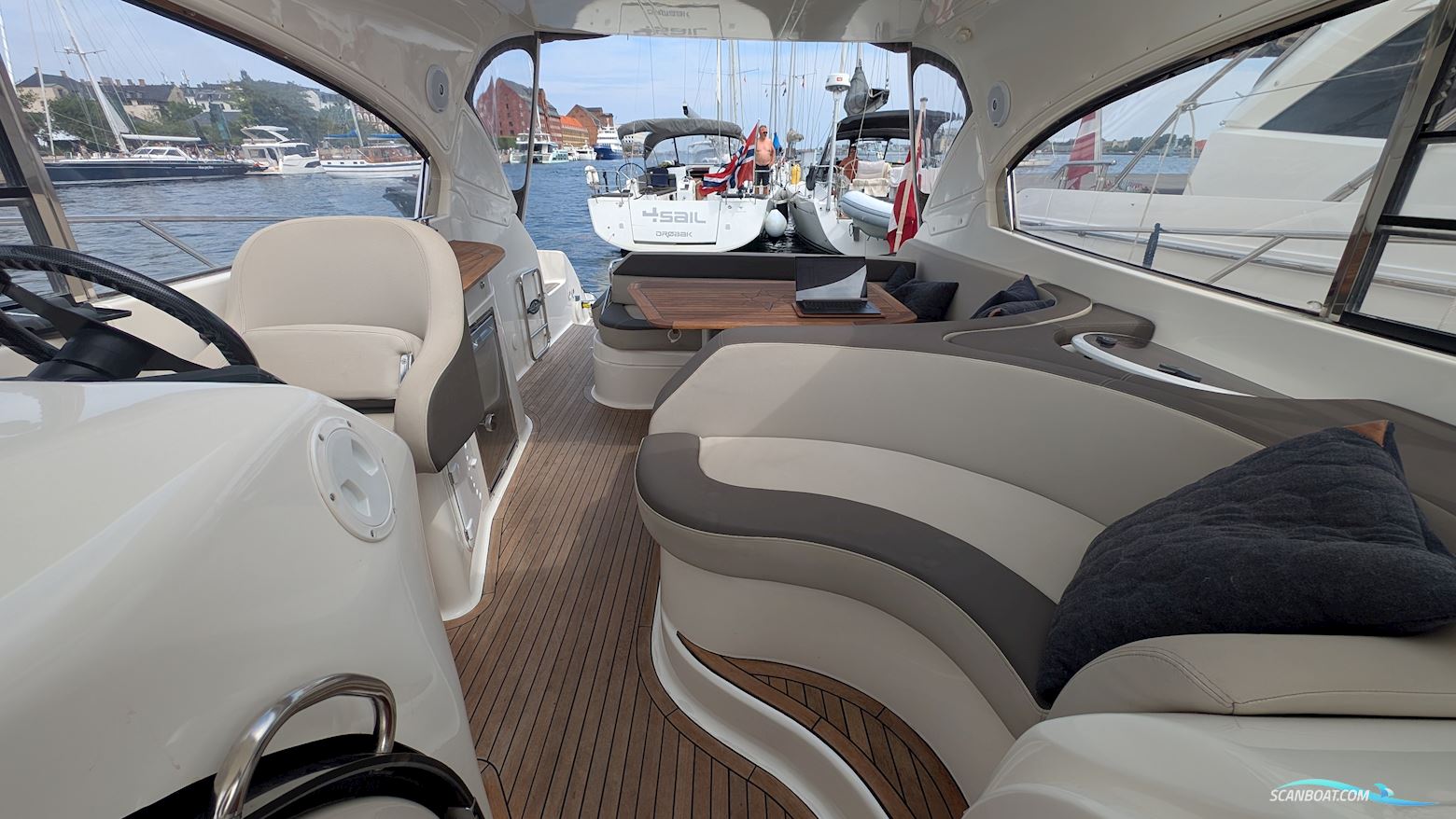 Bavaria 37 HT