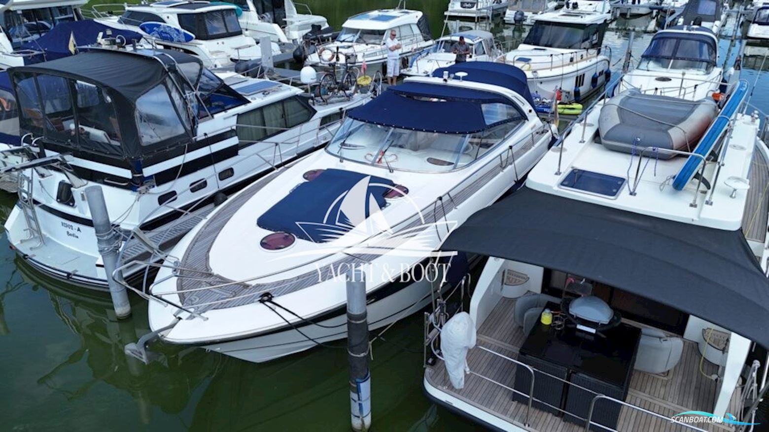 Bavaria 37 Sport BMB37 Motorbåd 2009, med Mercruiser motor, Tyskland