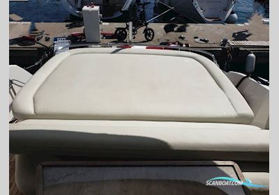Bavaria 38 HT Motorbåd 2011, med Volvo Penta 5.7 Gxie-Edc motor, Kroatien