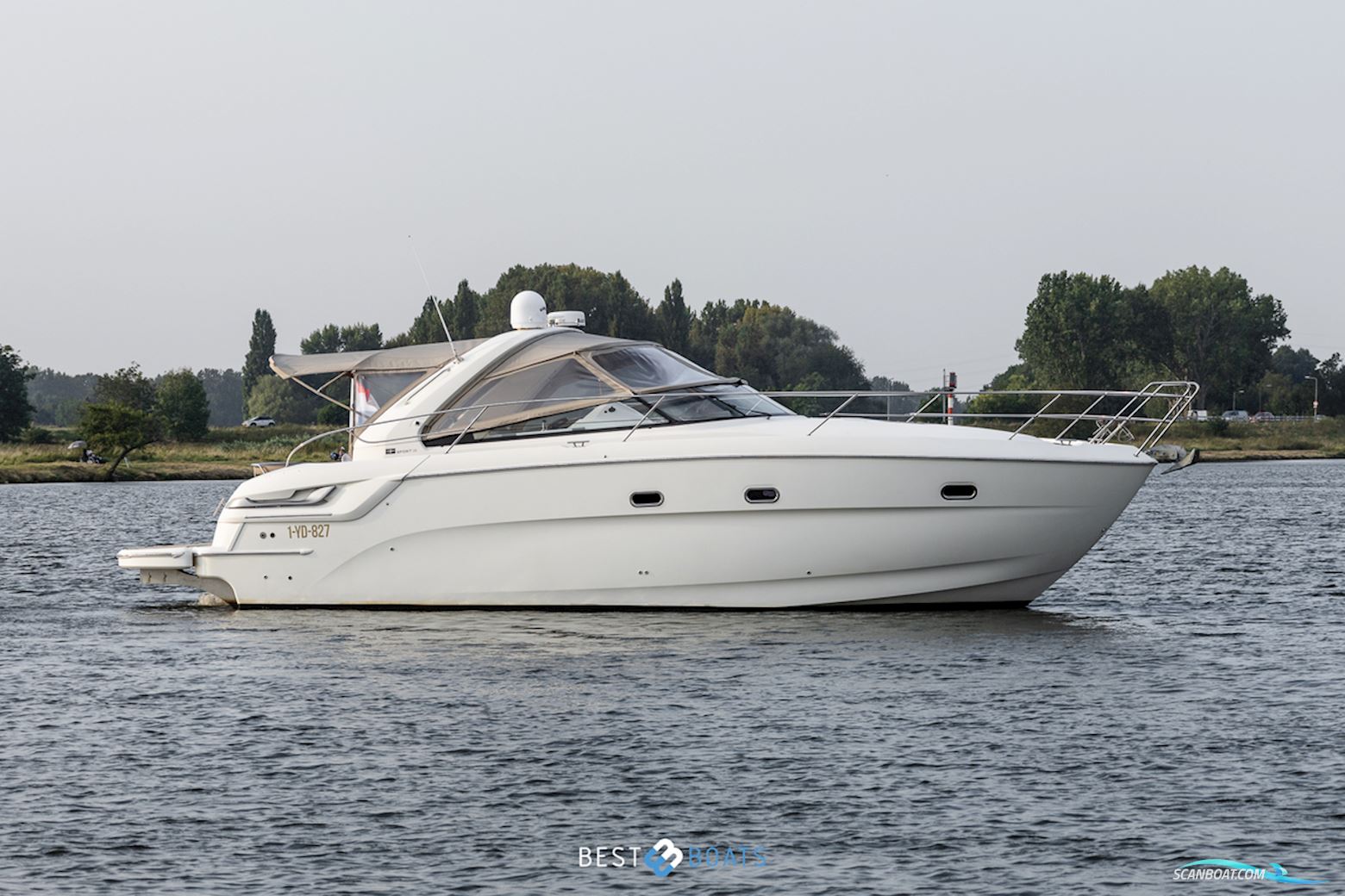 Bavaria 38 Sport Motorbåd 2010, Holland