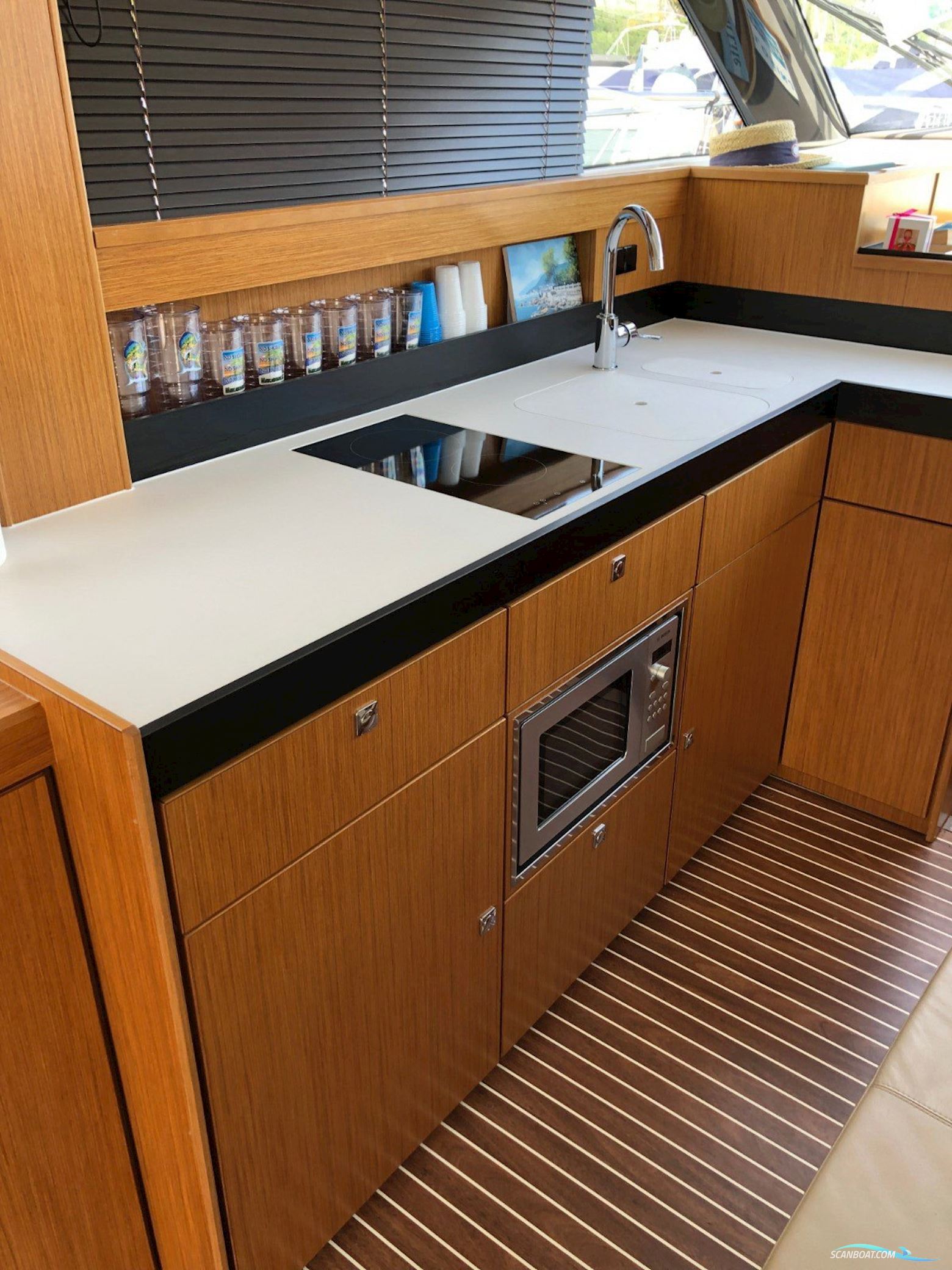 Bavaria 420 FLY - 2016 - IPS 600