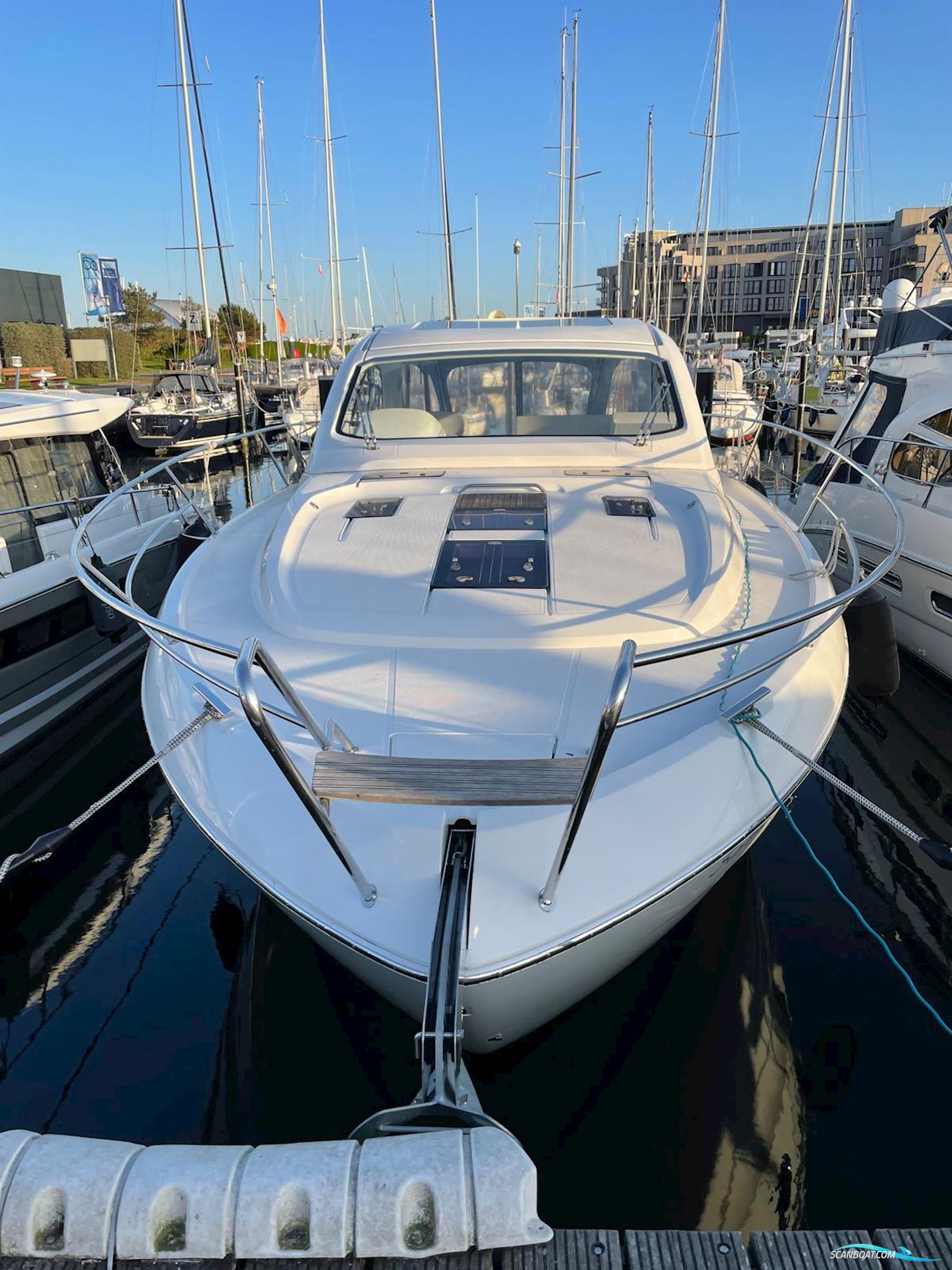 Bavaria 43 HT