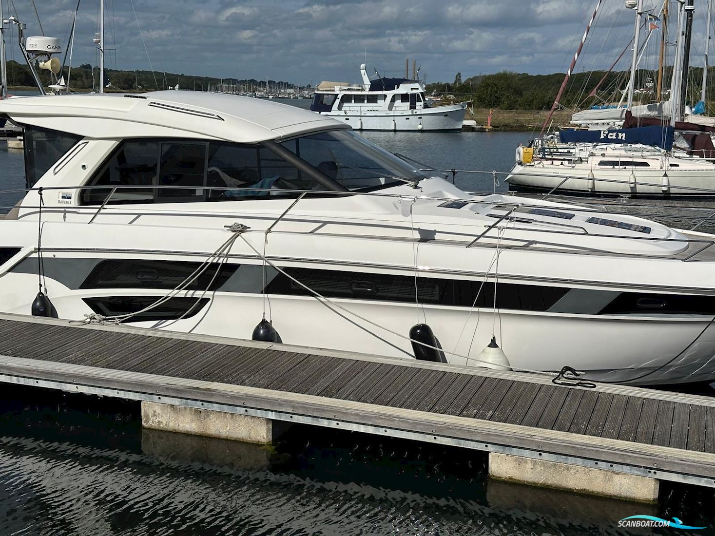 Bavaria 450