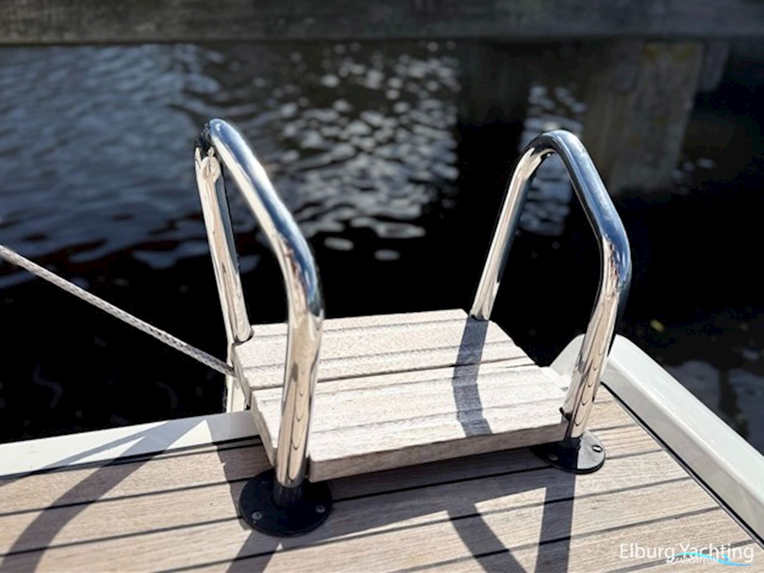 Bavaria E40 Flybridge