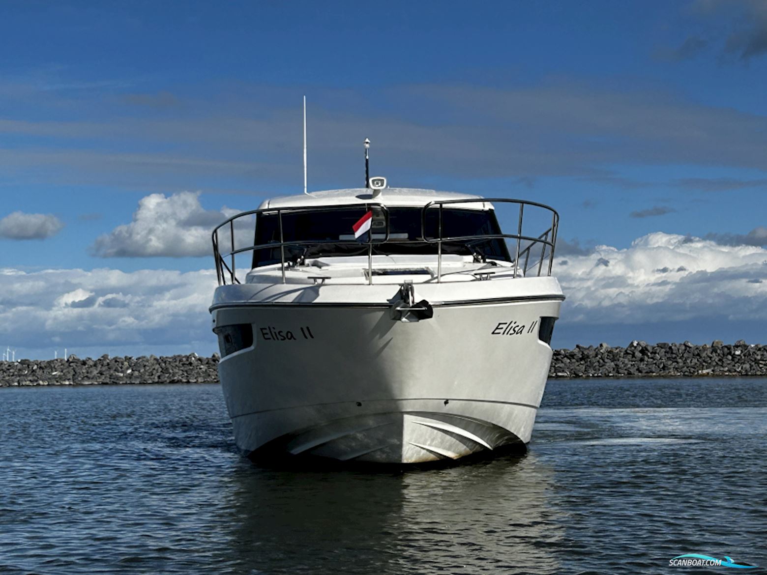 Bavaria Motor Boats R40 Coupé