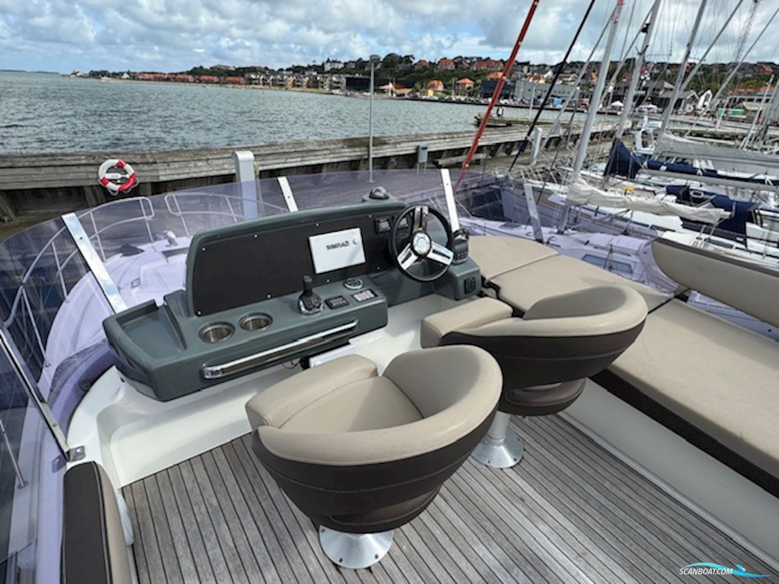 Bavaria R 40 Fly m/ Joystck