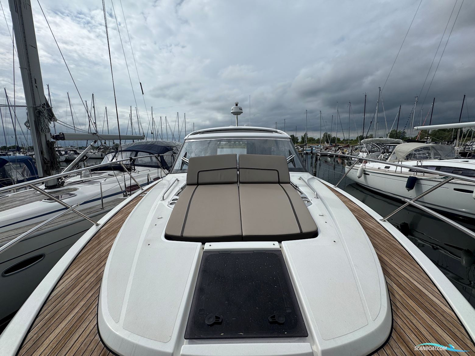 Bavaria R40 Coupe