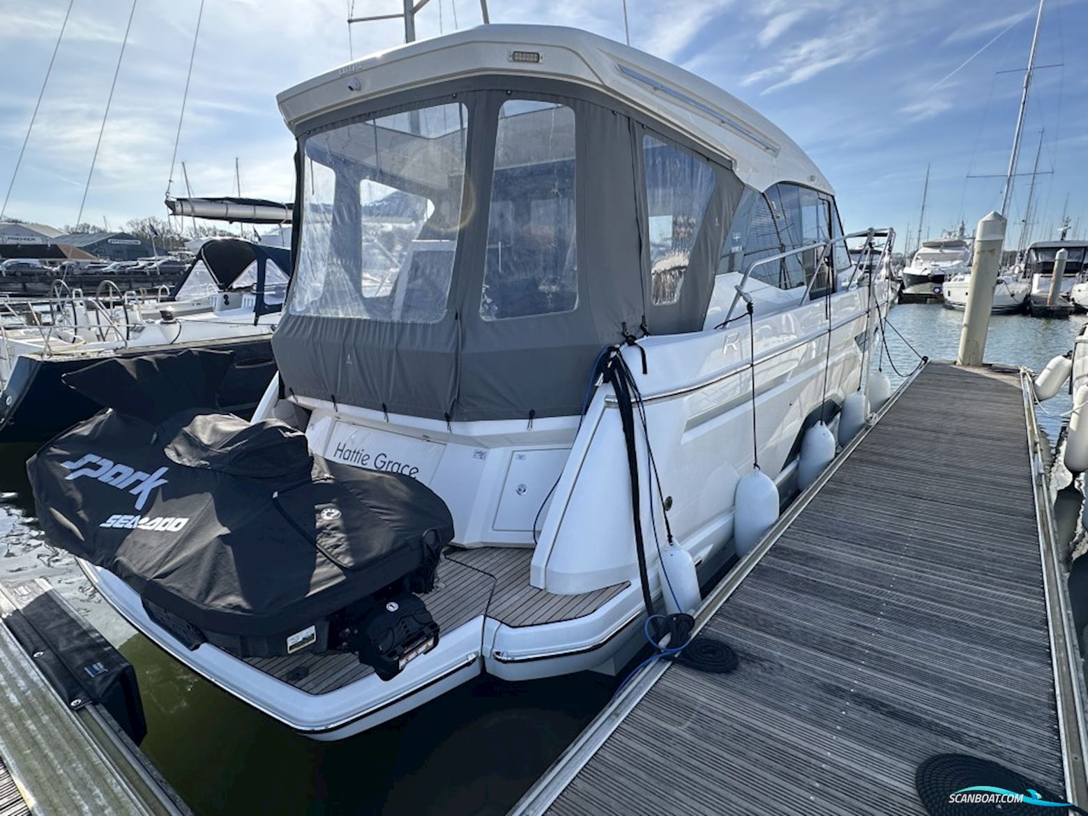 Bavaria R40