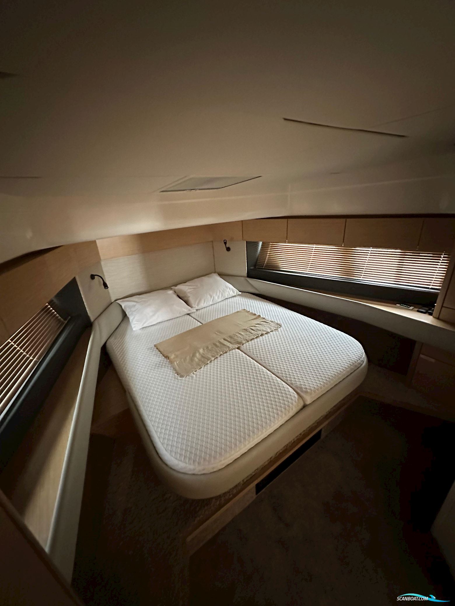 Bavaria R55 Flybridge