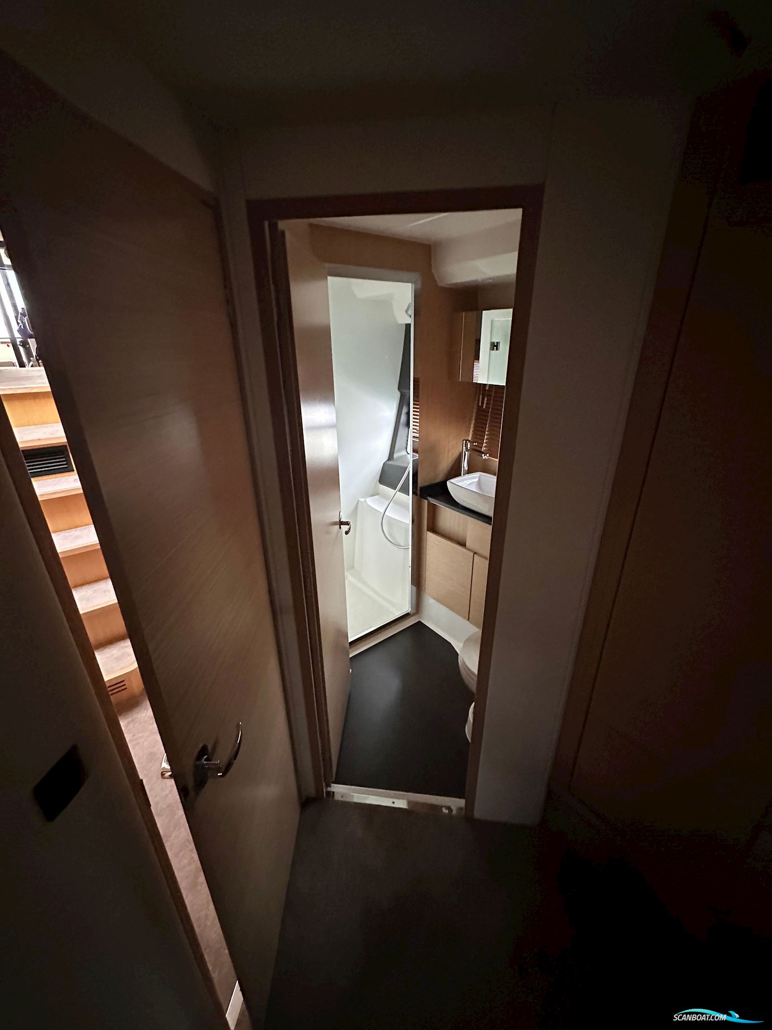 Bavaria R55 Flybridge