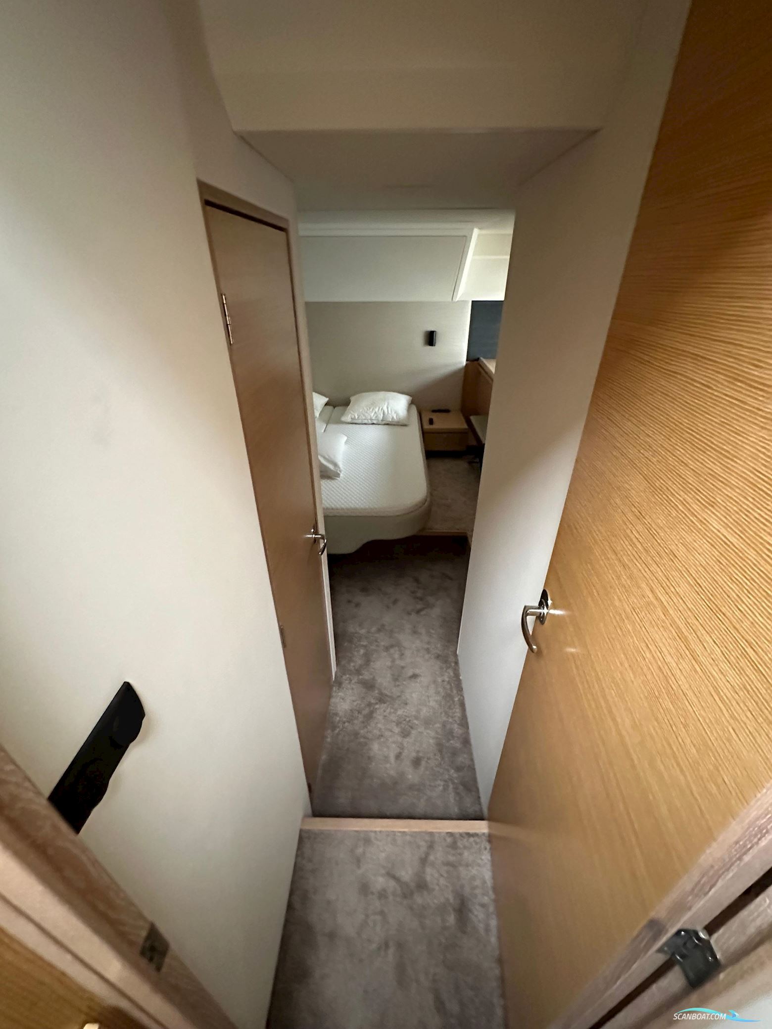 Bavaria R55 Flybridge