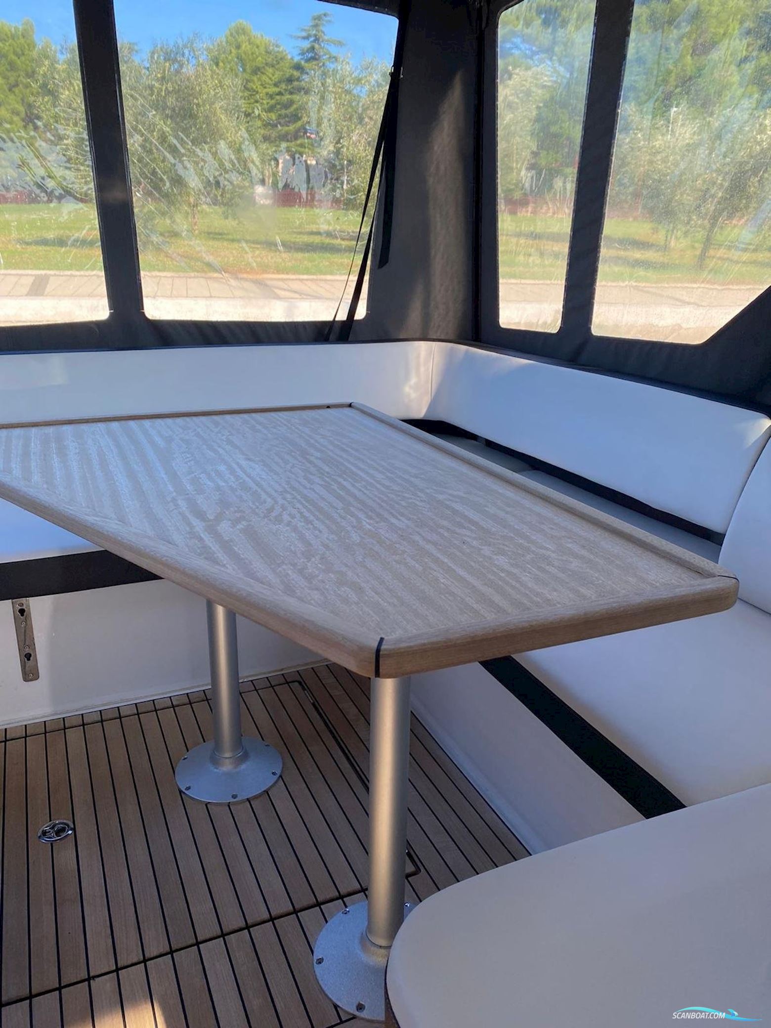 Bavaria S 33 HT - 2017