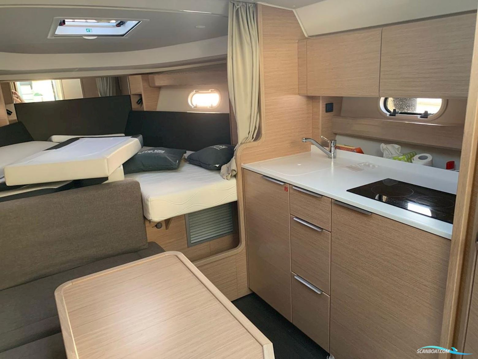 Bavaria S 33 HT - 2018 - DIESEL