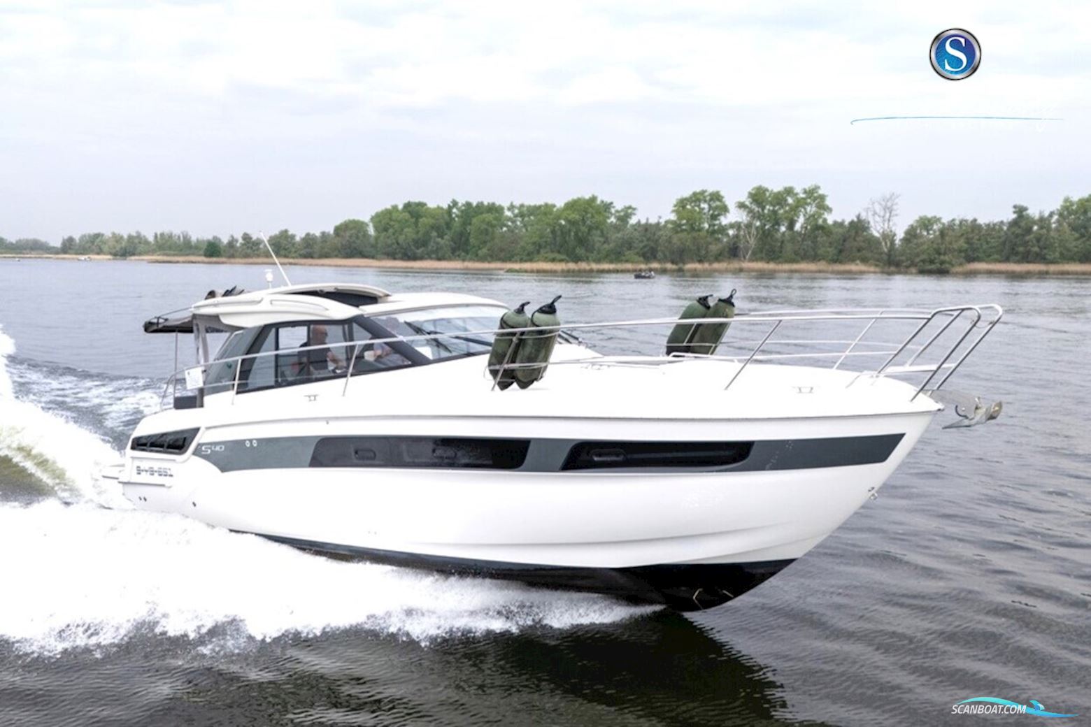 Bavaria S 40 HT