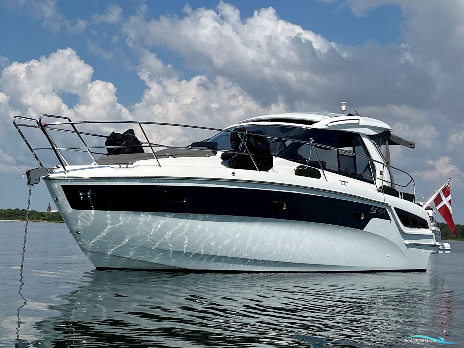 Bavaria S33 HT