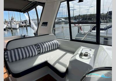Bavaria S33 HT Motorbåd 2021, med Volvo Penta 2 x D3-220 Evc motor, Danmark