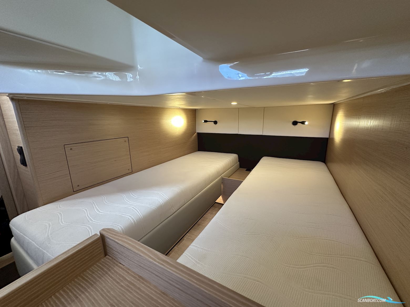 Bavaria S36 Hard Top