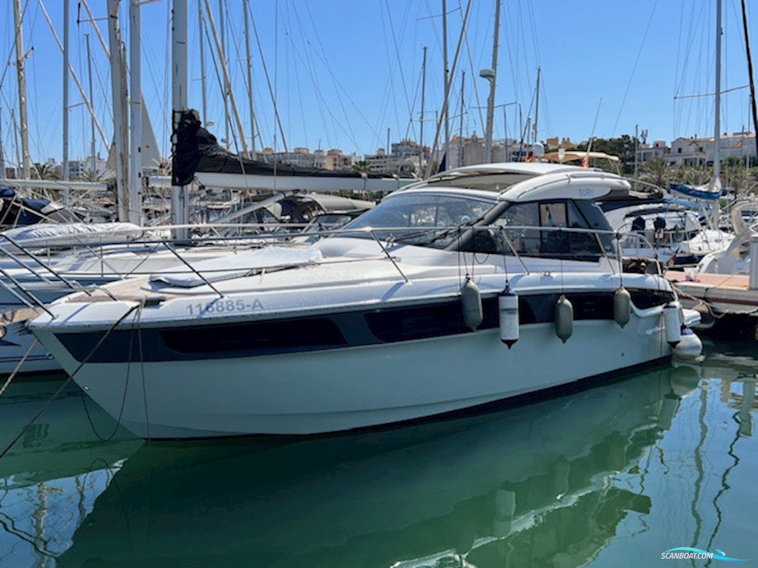 Bavaria S36 HT Motorbåd 2017, med Volvo Penta D3 motor, Spanien