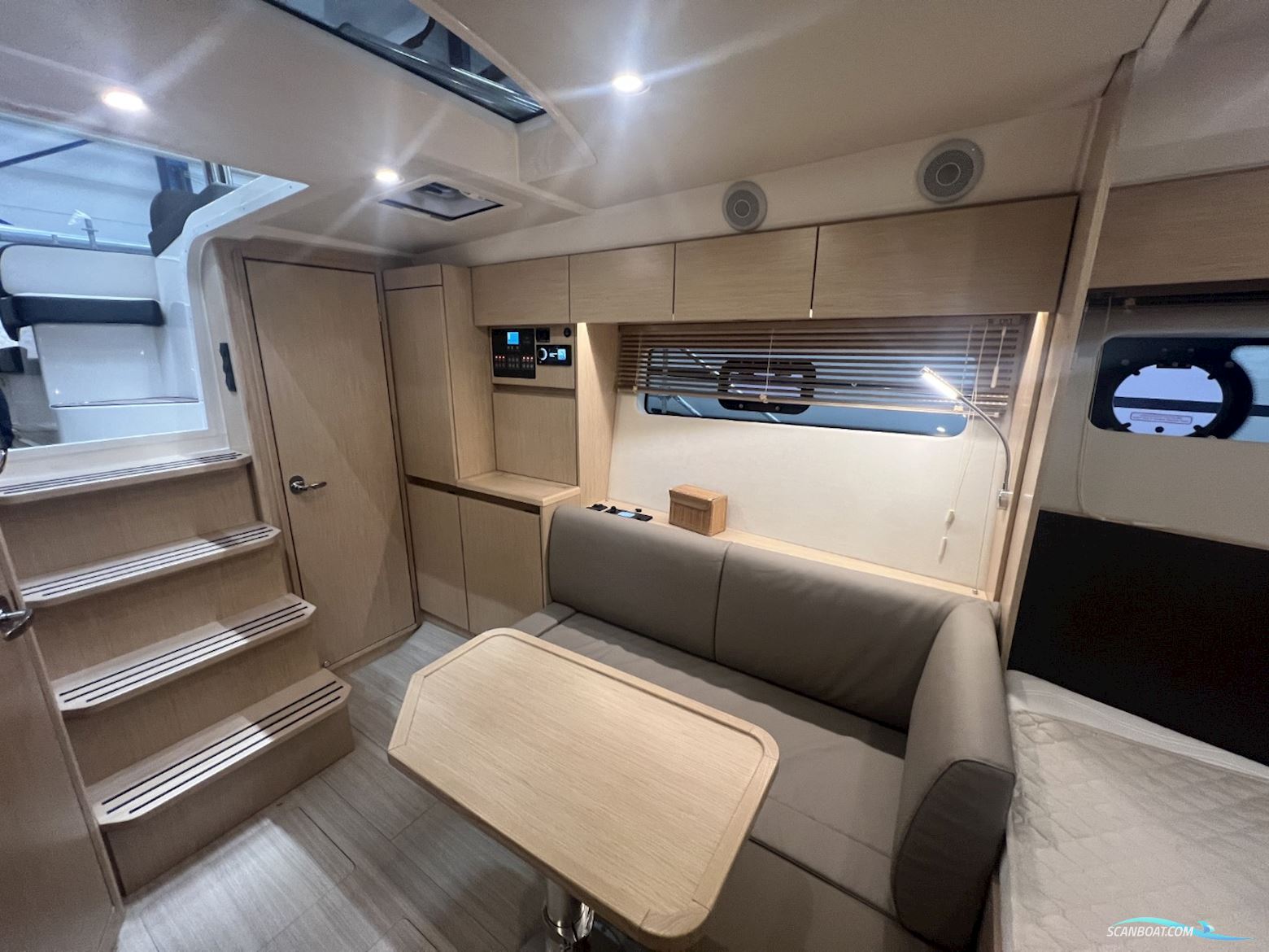 Bavaria SR35 Open