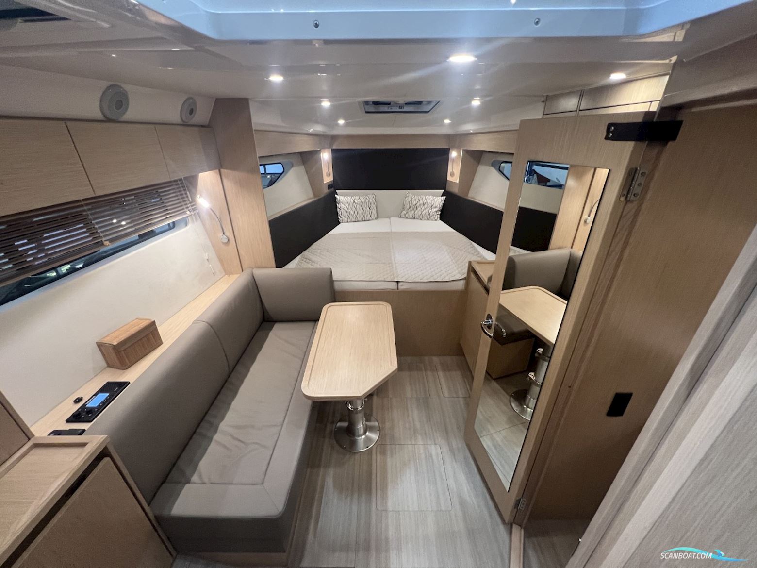 Bavaria SR35 Open