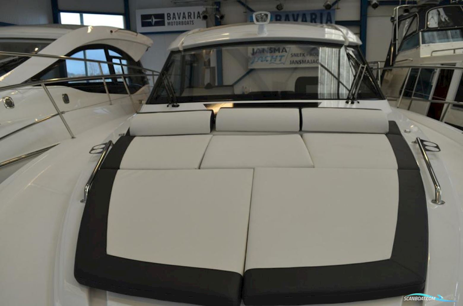 Bavaria SR38HT