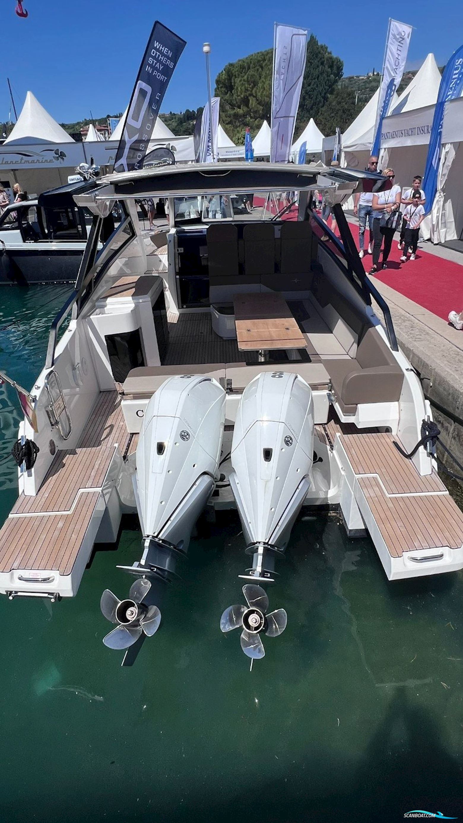 Bavaria VIDA 33 - 2X 300 PS