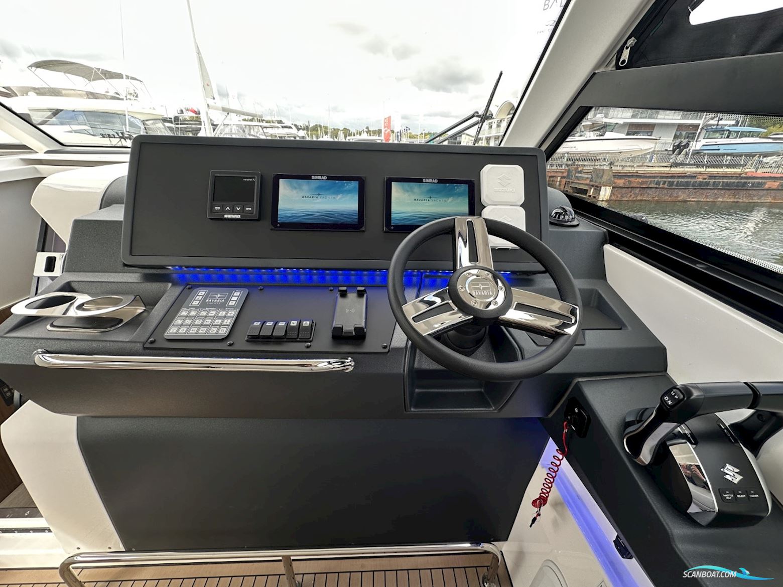 Bavaria Vida 33 Hard Top