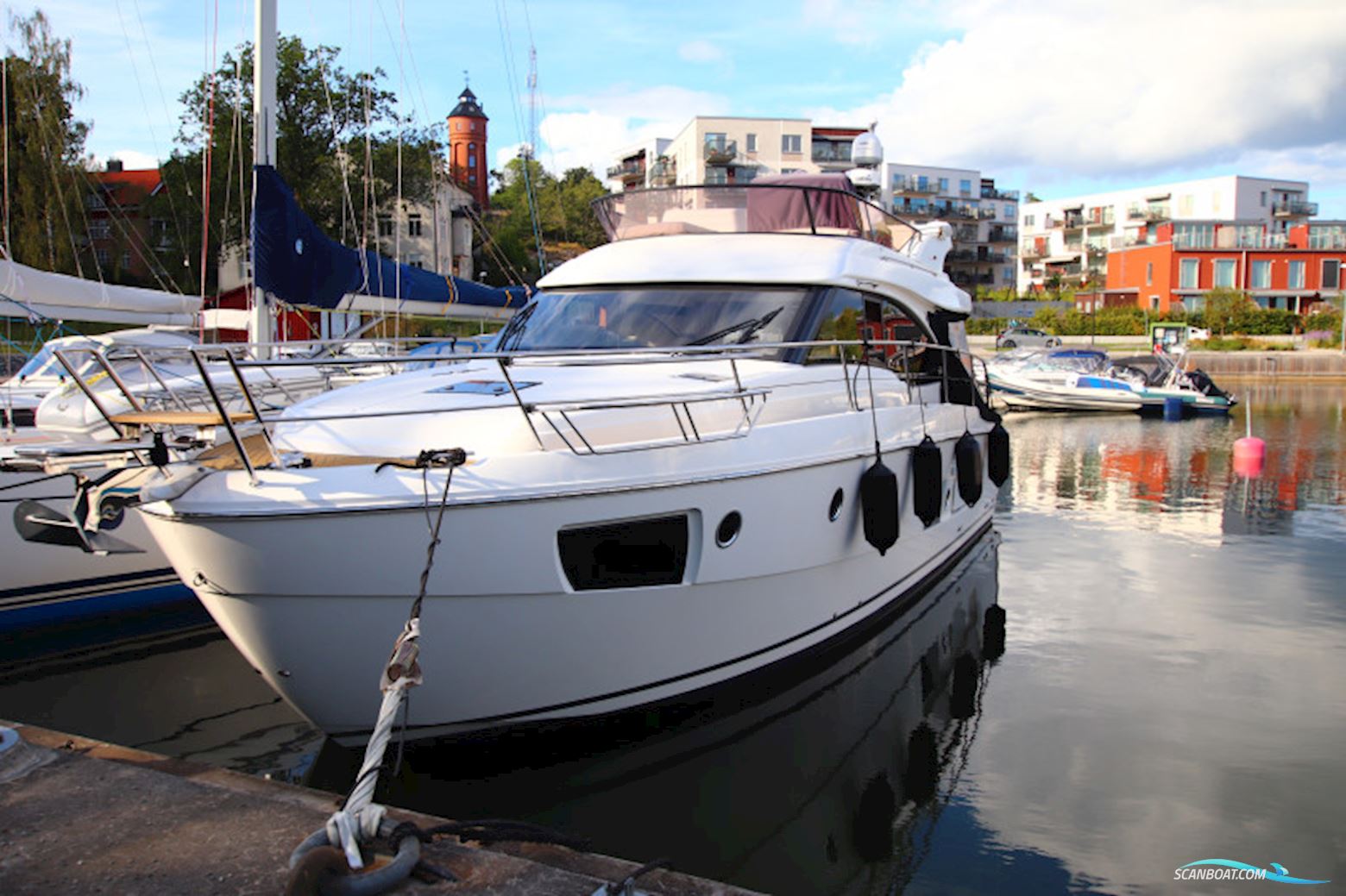 Bavaria Viertes 420 Fly