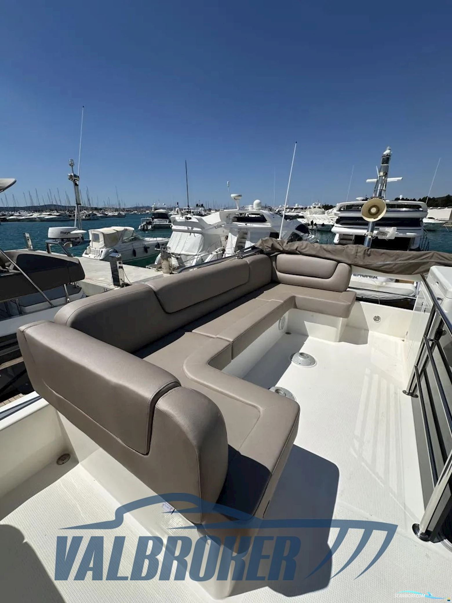 Bavaria Virtess 420 Fly