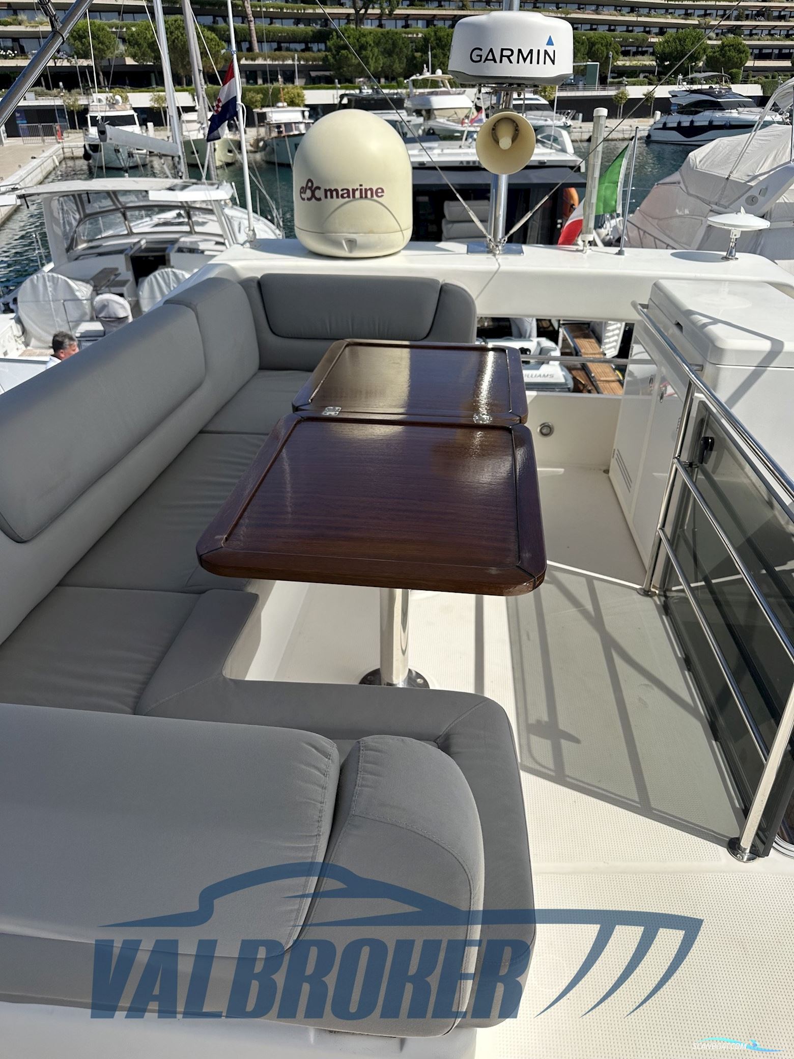 Bavaria Virtess 420 Fly
