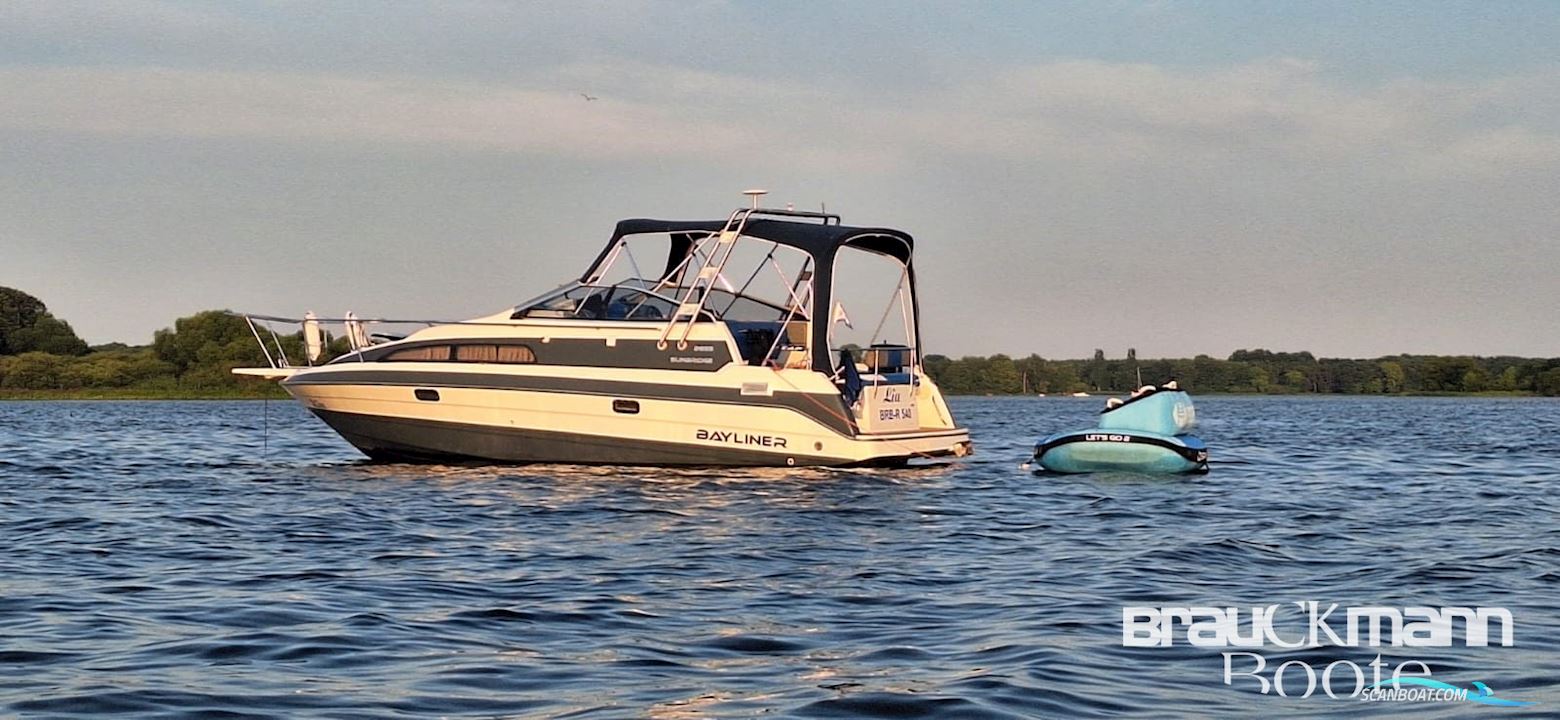 Bayliner (US) Bayliner (US) 2655 Cierra Motorbåd 1991, med Mercruiser motor, Tyskland