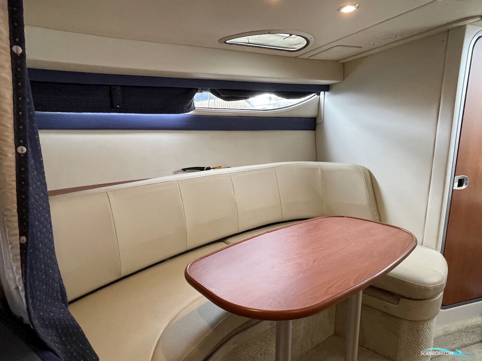Bayliner  335 Cruiser