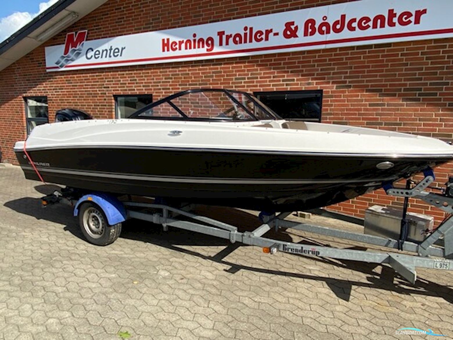 Bayliner 170 BR m/Mercury F115 hk Efi og Brenderup Trailer