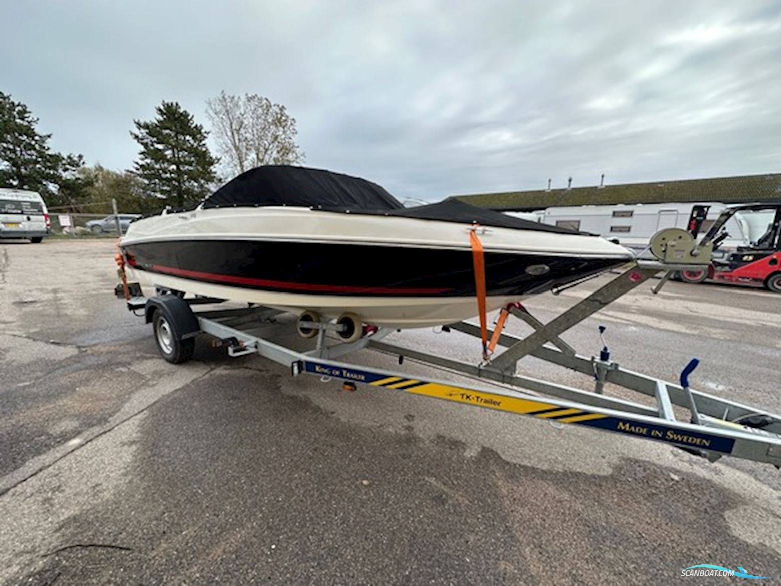 Bayliner 175 Bowrider Motorbåd 2017, med Mercruiser motor, Danmark