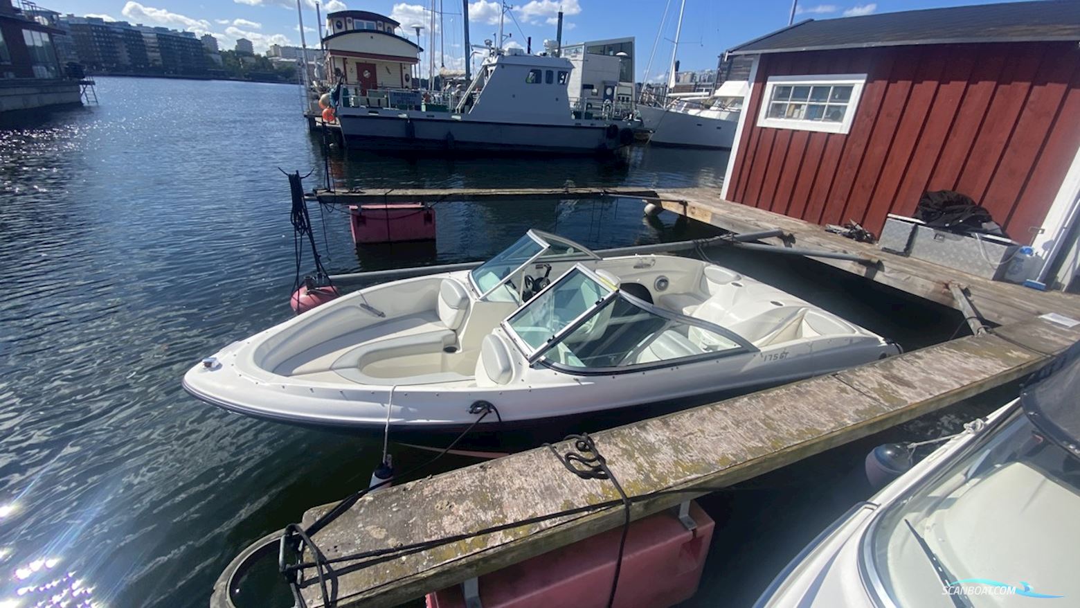 Bayliner 175 GT Motorbåd 2011, med Mercruiser motor, Sverige