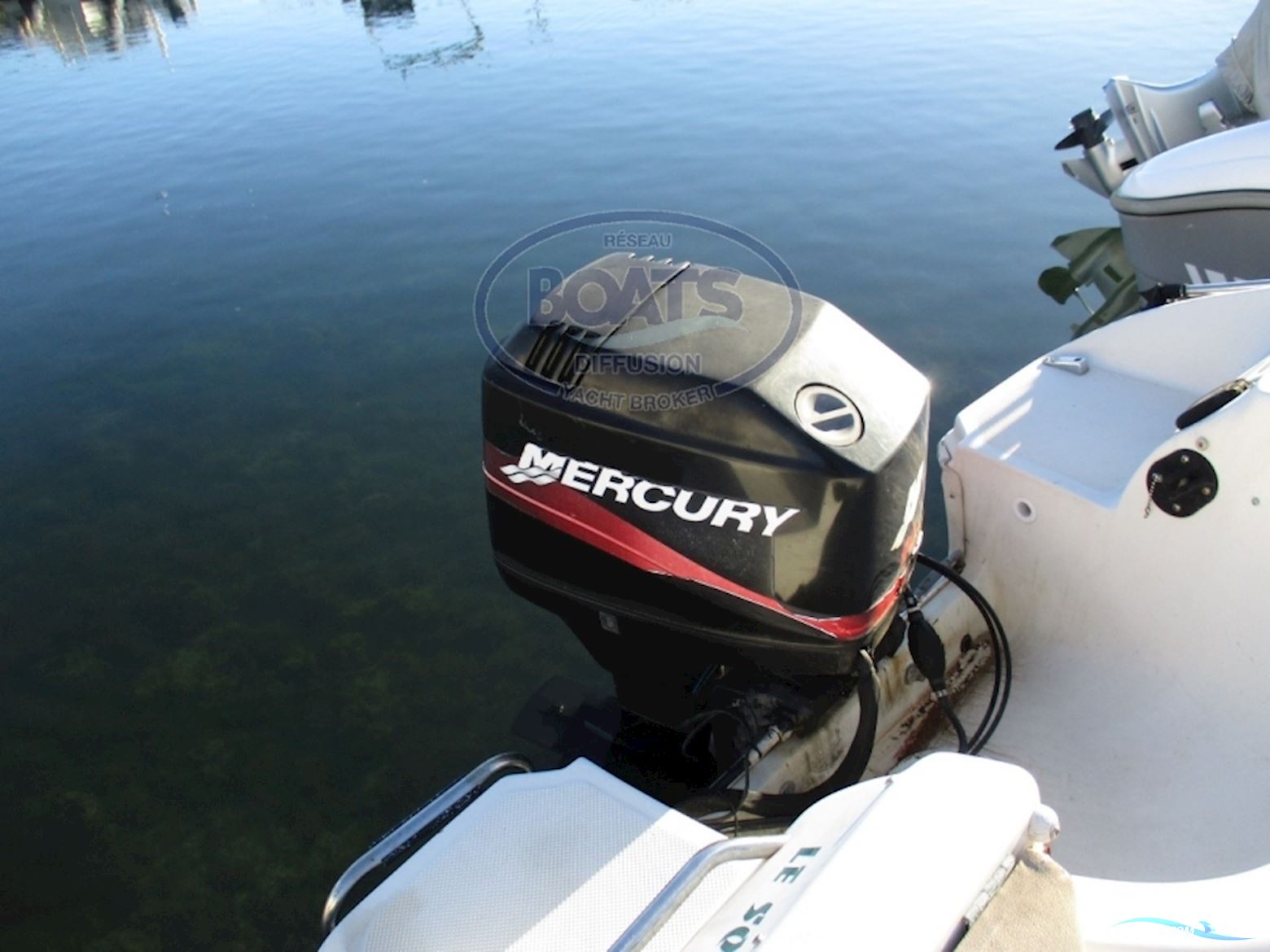 Bayliner 1802 Capri Cuddy