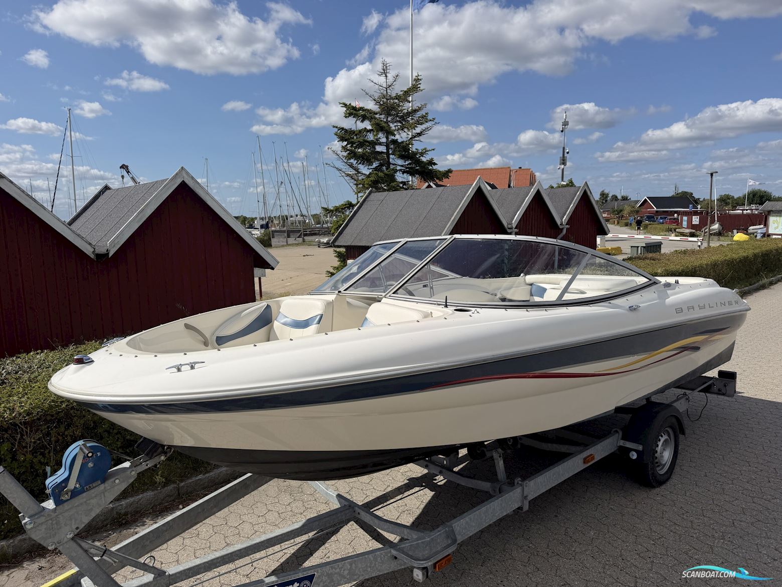 Bayliner 195 BR /Trailer