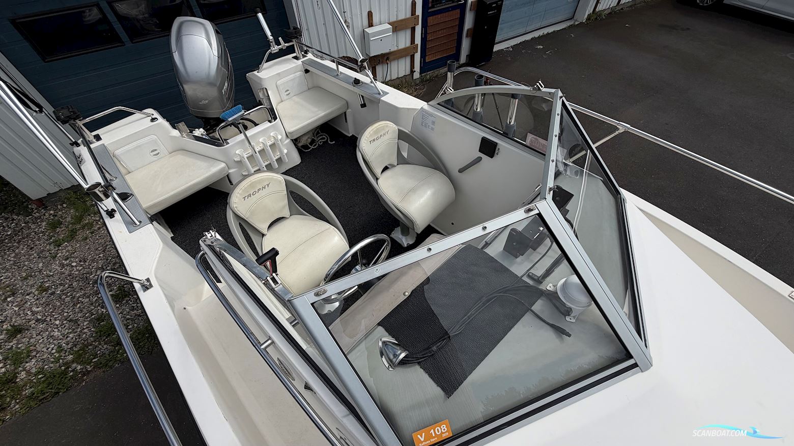 Bayliner 2052 Trophy
