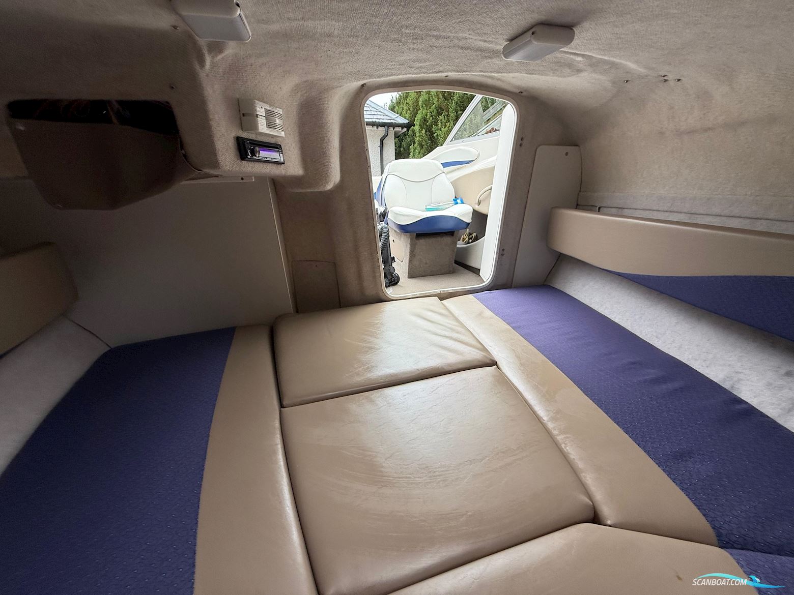 Bayliner 212 Capri