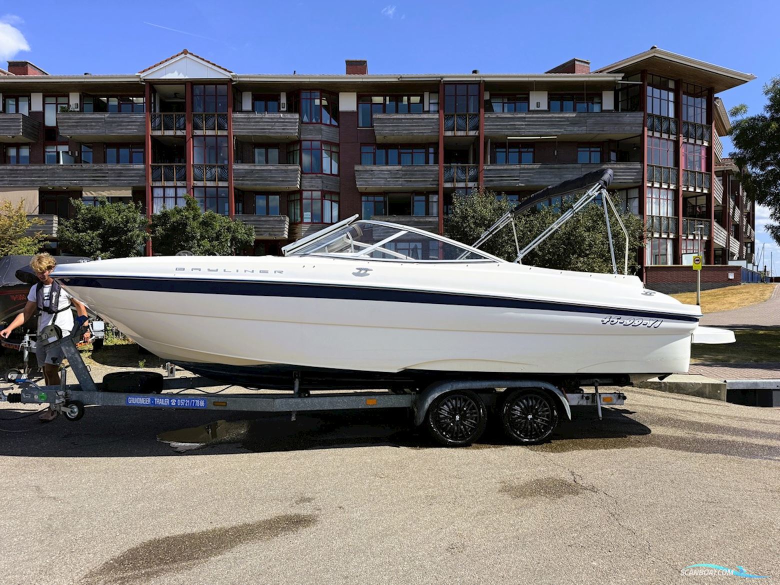 Bayliner 219 SD