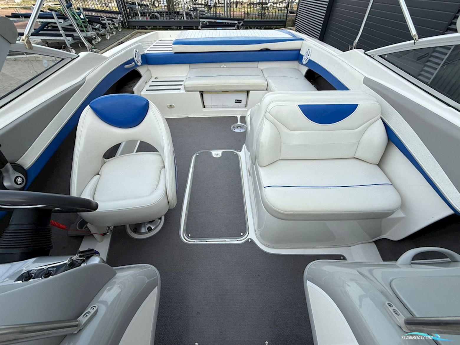 Bayliner 225 Bowrider