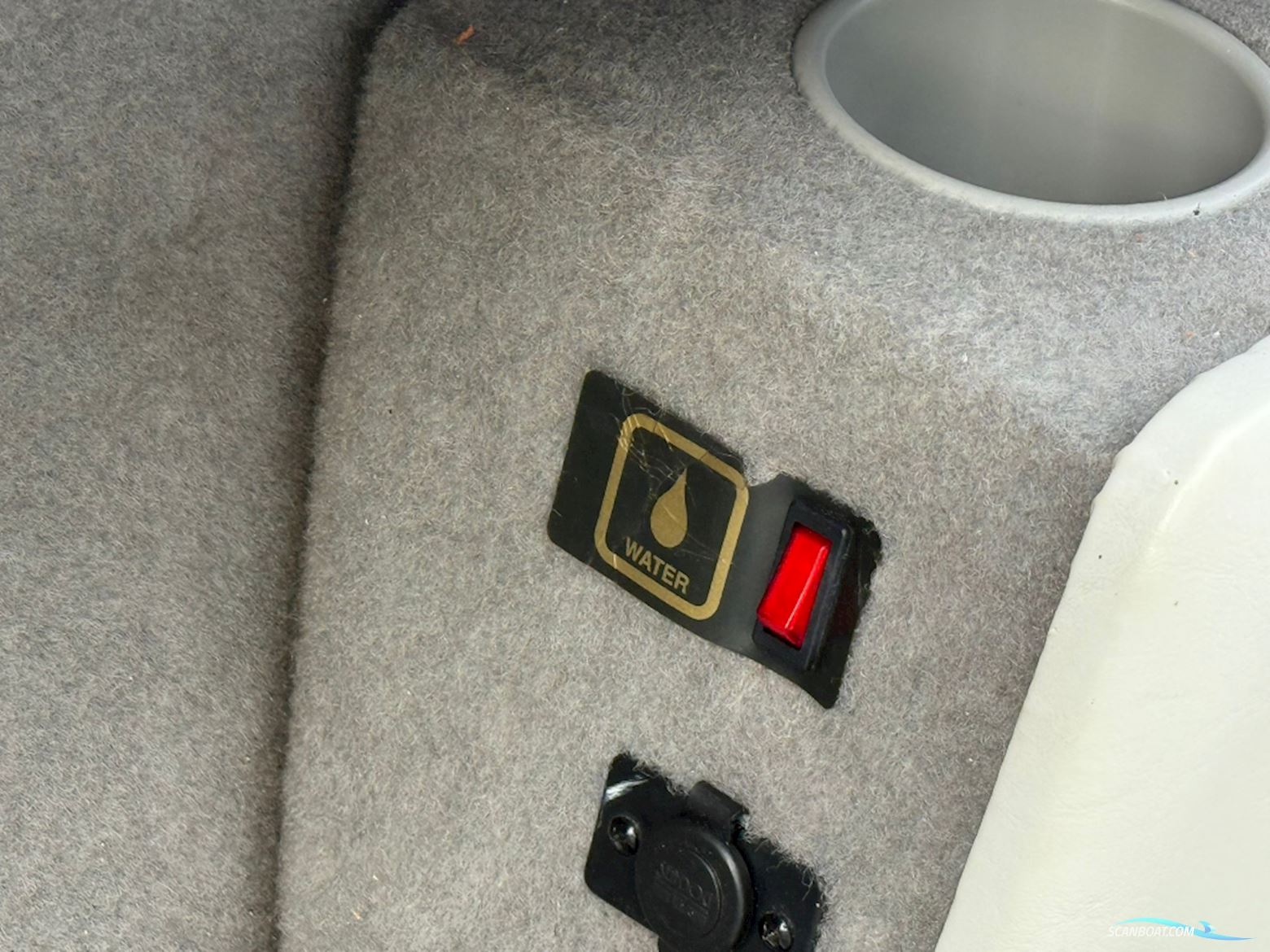 Bayliner 225 Bowrider