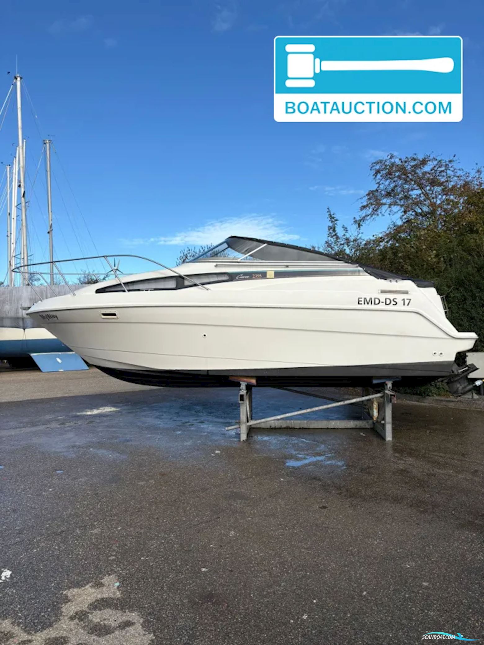 Bayliner 2355