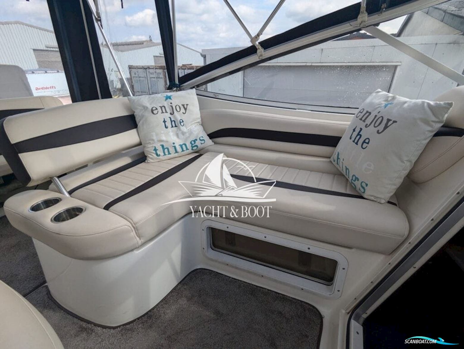 Bayliner 245