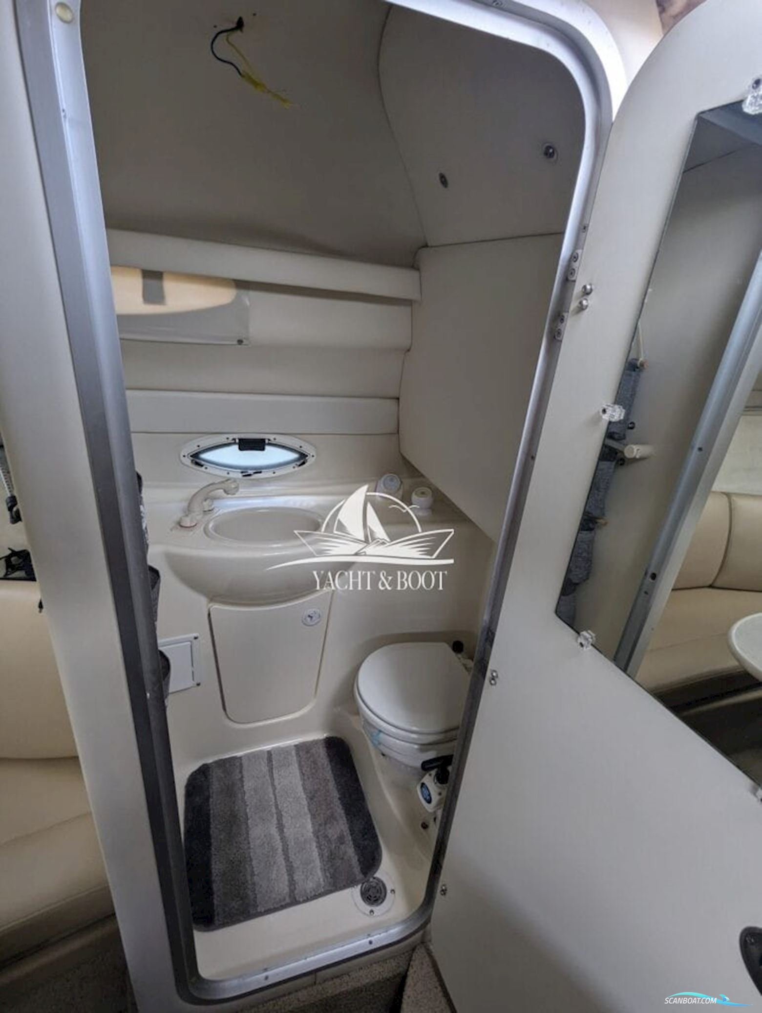 Bayliner 245