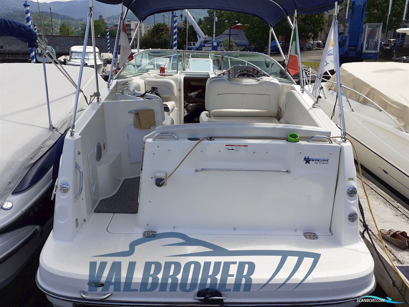 Bayliner 245