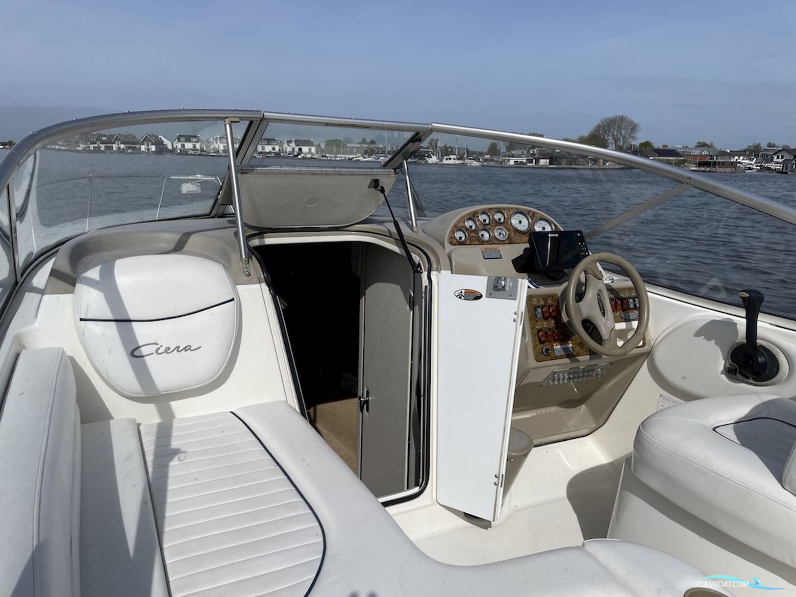 Bayliner 2455 Ciera